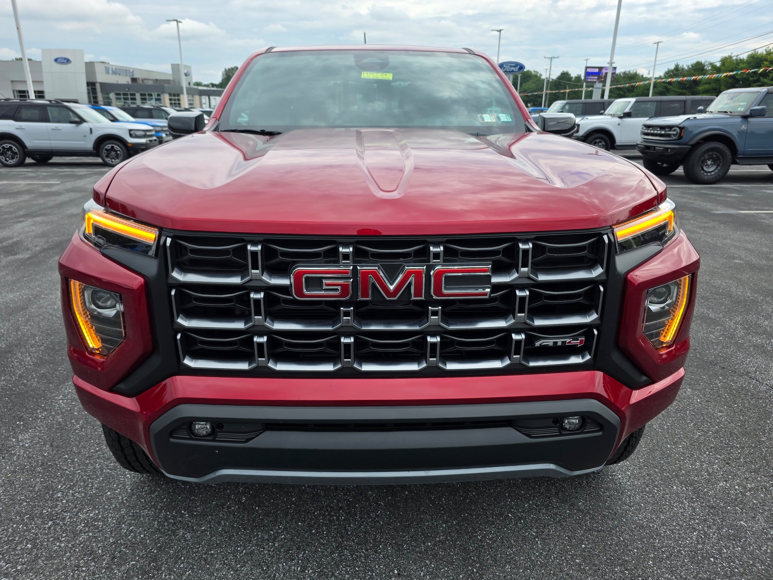 Used 2026 GMC Canyon AT4 AWD/4WD image 6