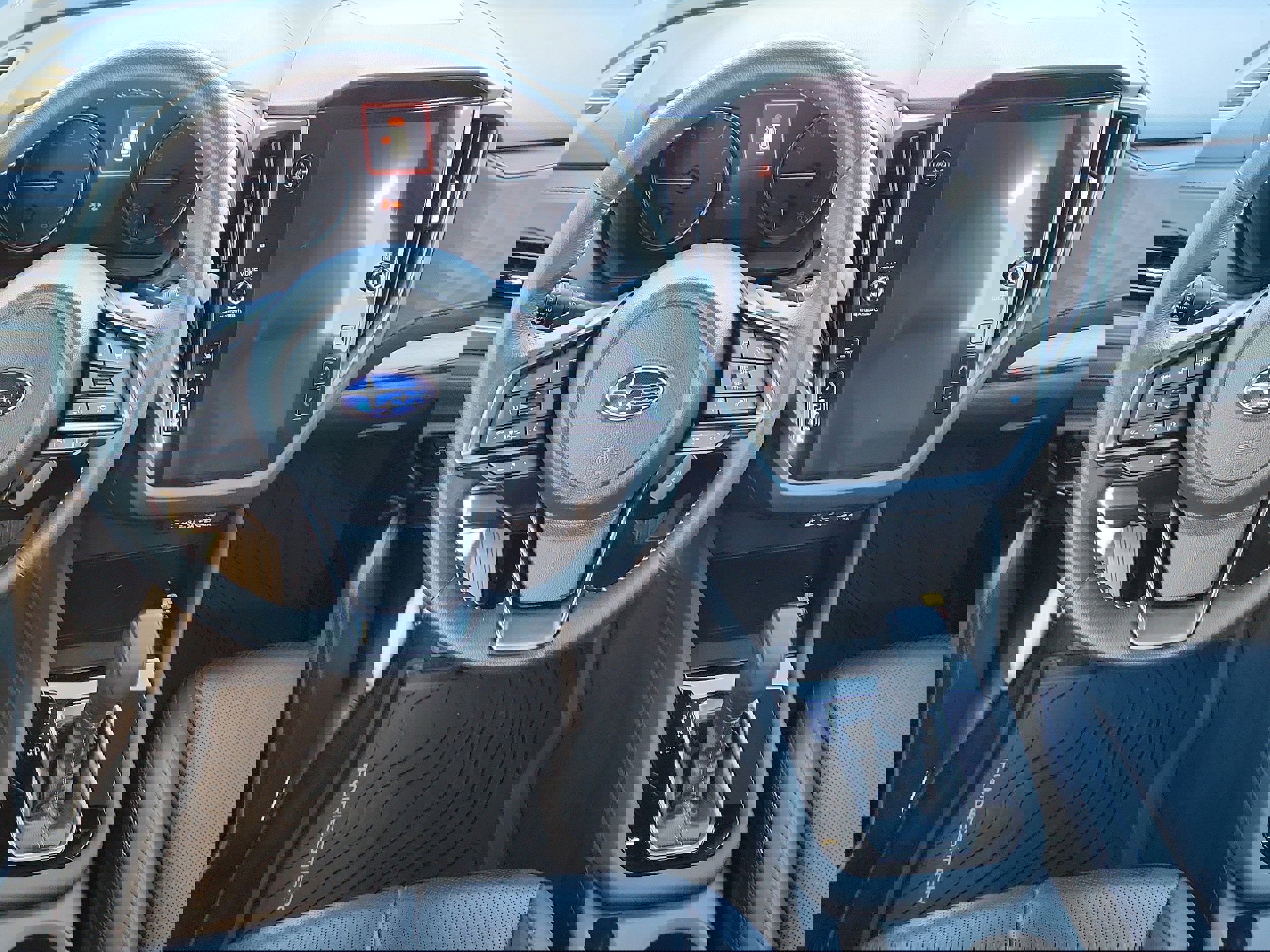 Used 2025 Subaru Forester Limited w/ Popular Package #2 image 12