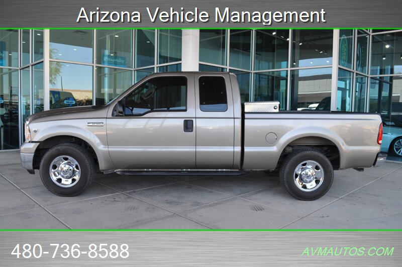 Used 2005 Ford F250 XLT RWD image 2