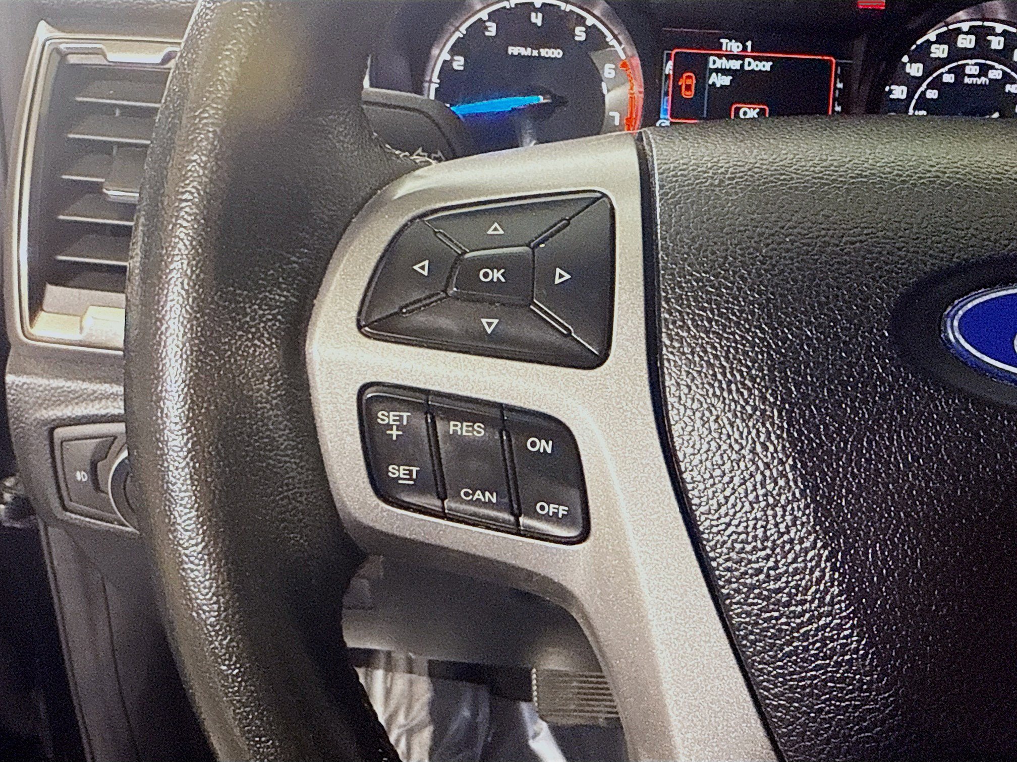 Used 2019 Ford Ranger XLT w/ Equipment Group 301A Mid image 14