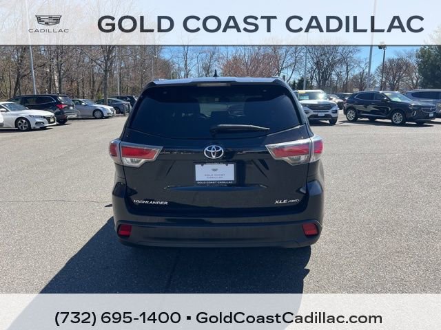 Used 2015 Toyota Highlander XLE AWD/4WD image 3