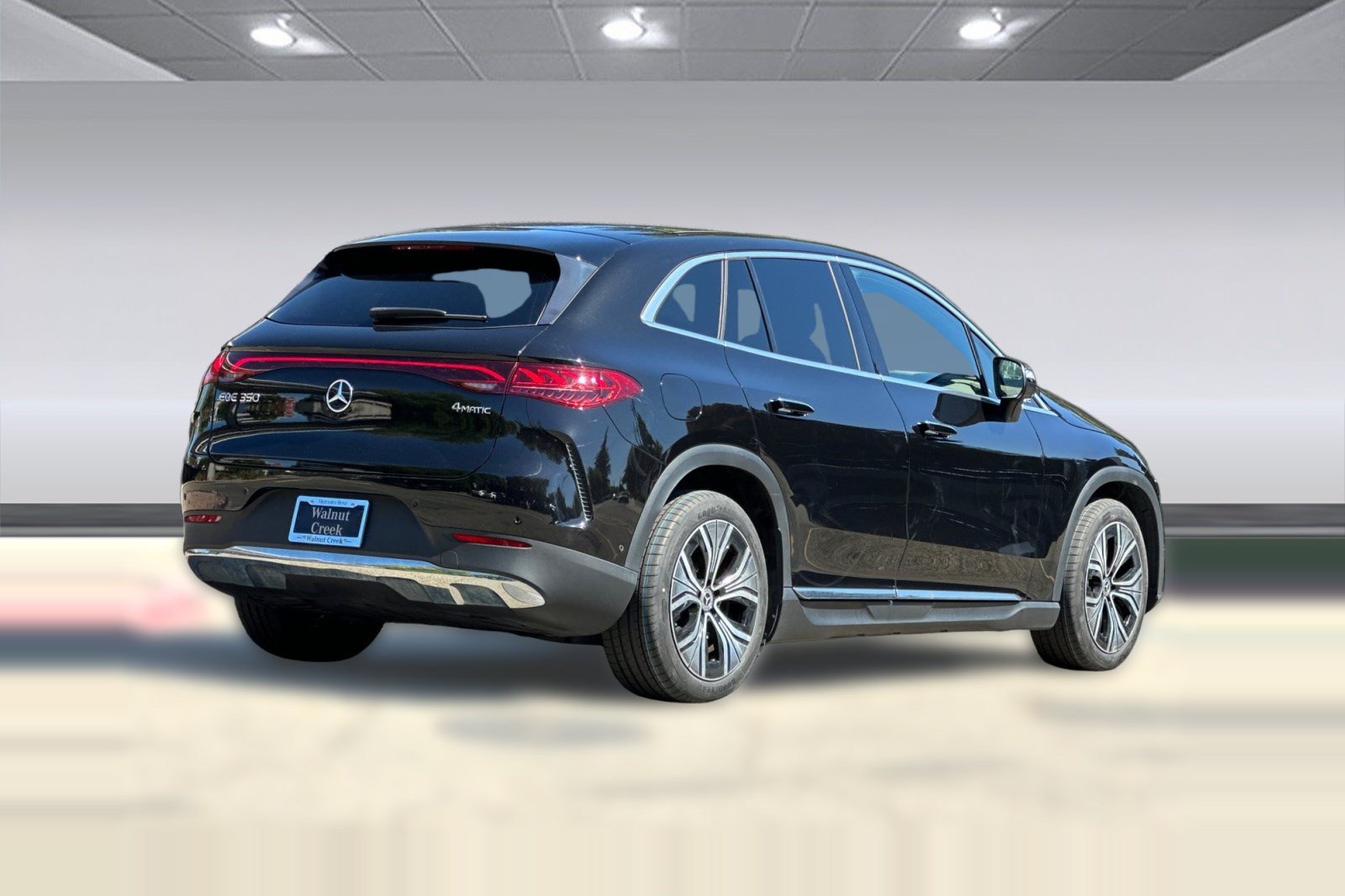 Used 2023 Mercedes-Benz EQE 350+ 4MATIC SUV image 8