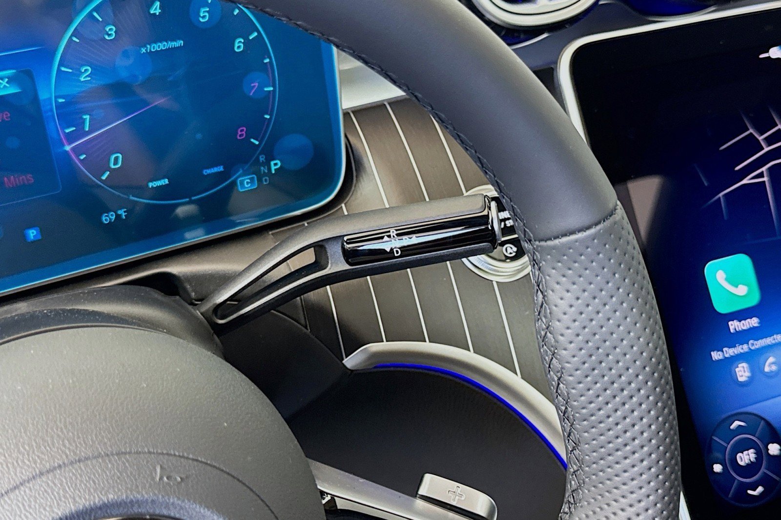 New 2025 Mercedes-Benz C 300 4MATIC Sedan image 15