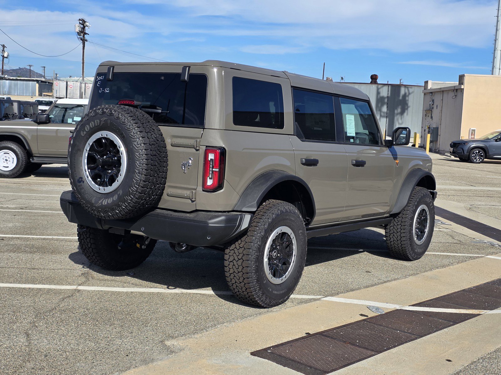 New 2026 Ford Bronco Badlands AWD/4WD image 4