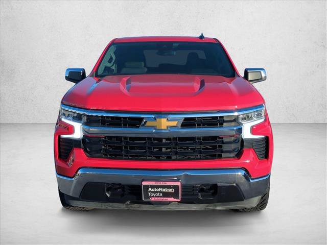 Used 2022 Chevrolet Silverado 1500 LT AWD/4WD image 2