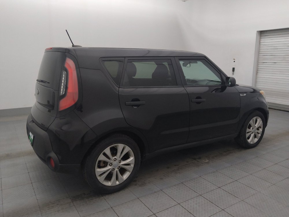 Used 2015 Kia Soul + FWD image 10