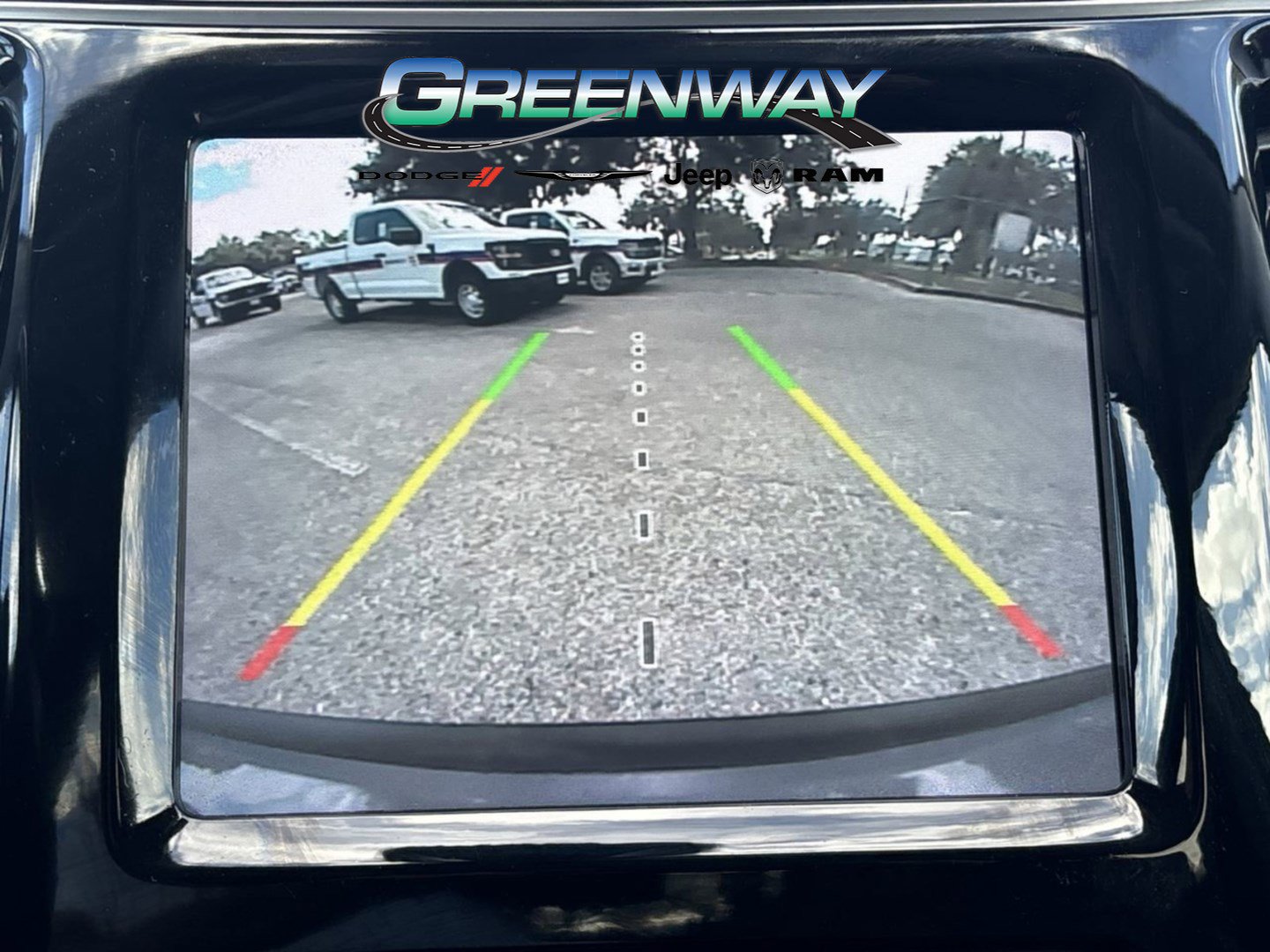 Used 2020 Jeep Cherokee Limited image 28