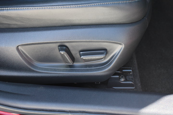 Certified 2021 Toyota Camry XLE FWD image 21
