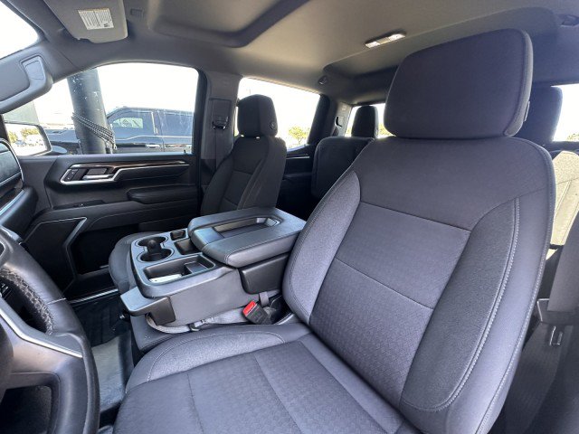 Used 2025 Chevrolet Silverado 1500 LT w/ Safety Package AWD/4WD image 24