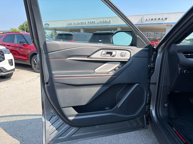 New 2026 Ford Explorer ST w/ Sun And Sound Package AWD/4WD image 12