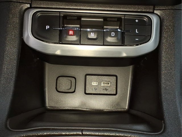 Used 2021 GMC Acadia SLE w/ Driver Convenience Package AWD/4WD image 22