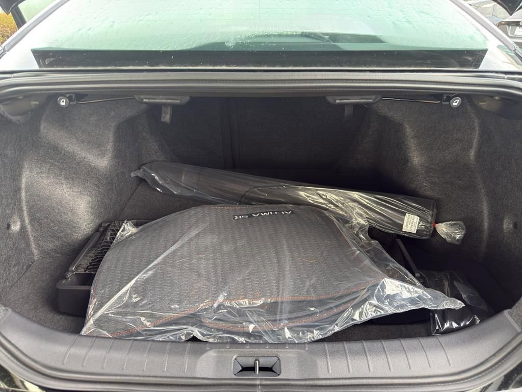 New 2025 Nissan Altima 2.5 SR image 31