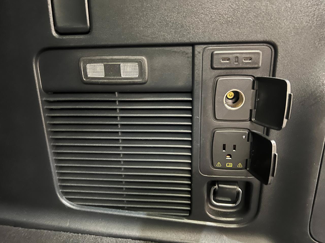 Used 2025 Ford Expedition Max Platinum AWD/4WD image 63