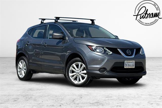 Used 2019 Nissan Rogue Sport S w/ Appearance Package image 1