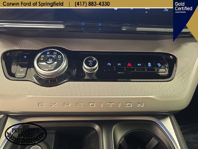 Certified 2025 Ford Expedition Active AWD/4WD image 30