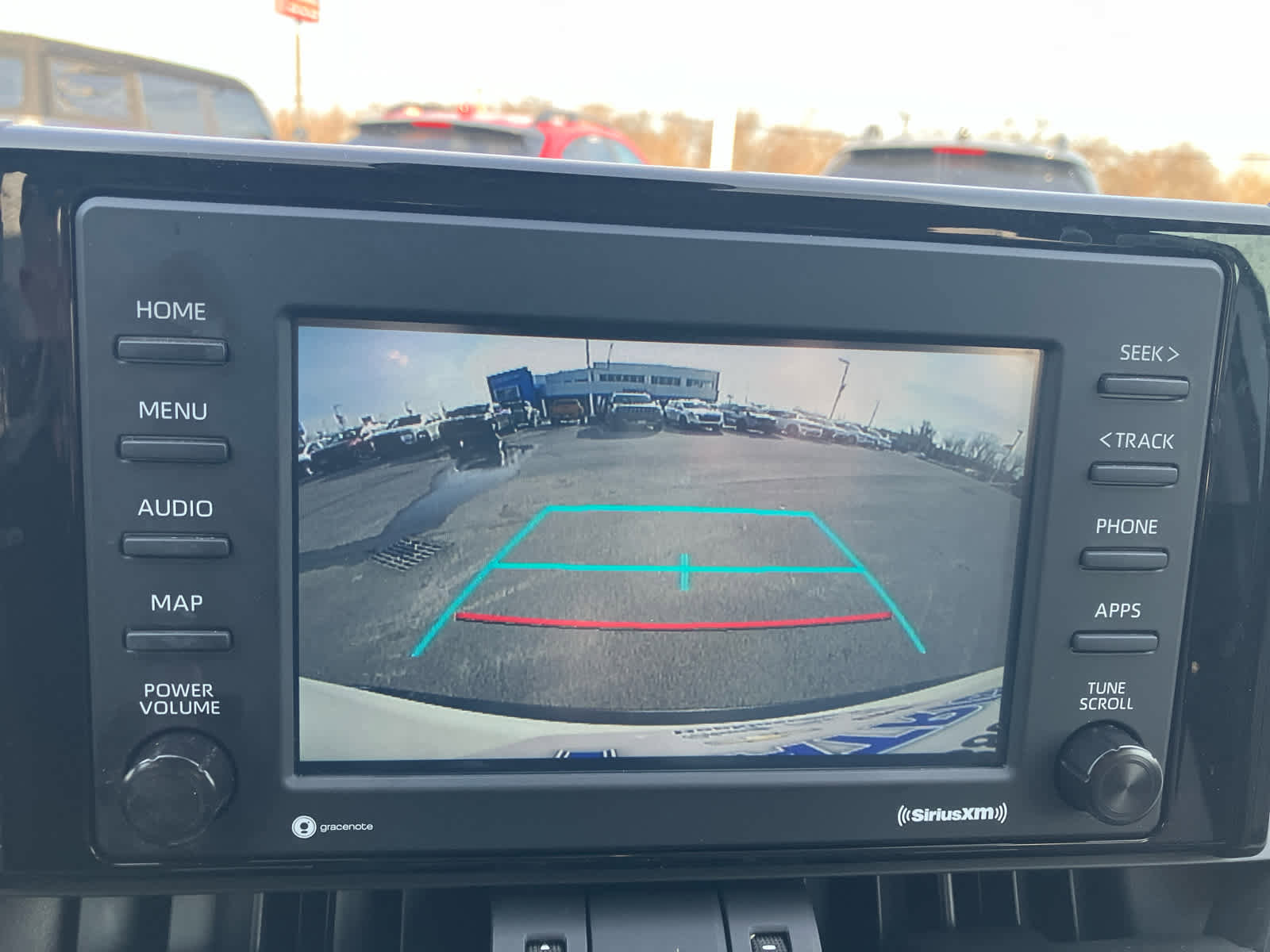 Used 2021 Toyota RAV4 XLE Premium image 19