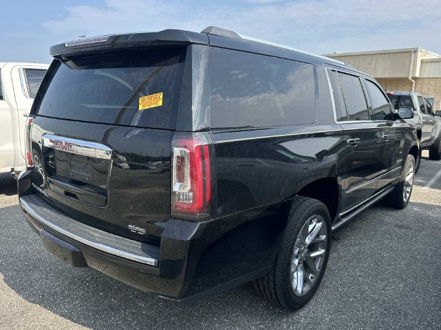 Used 2018 GMC Yukon XL Denali w/ Open Road Package RWD image 9