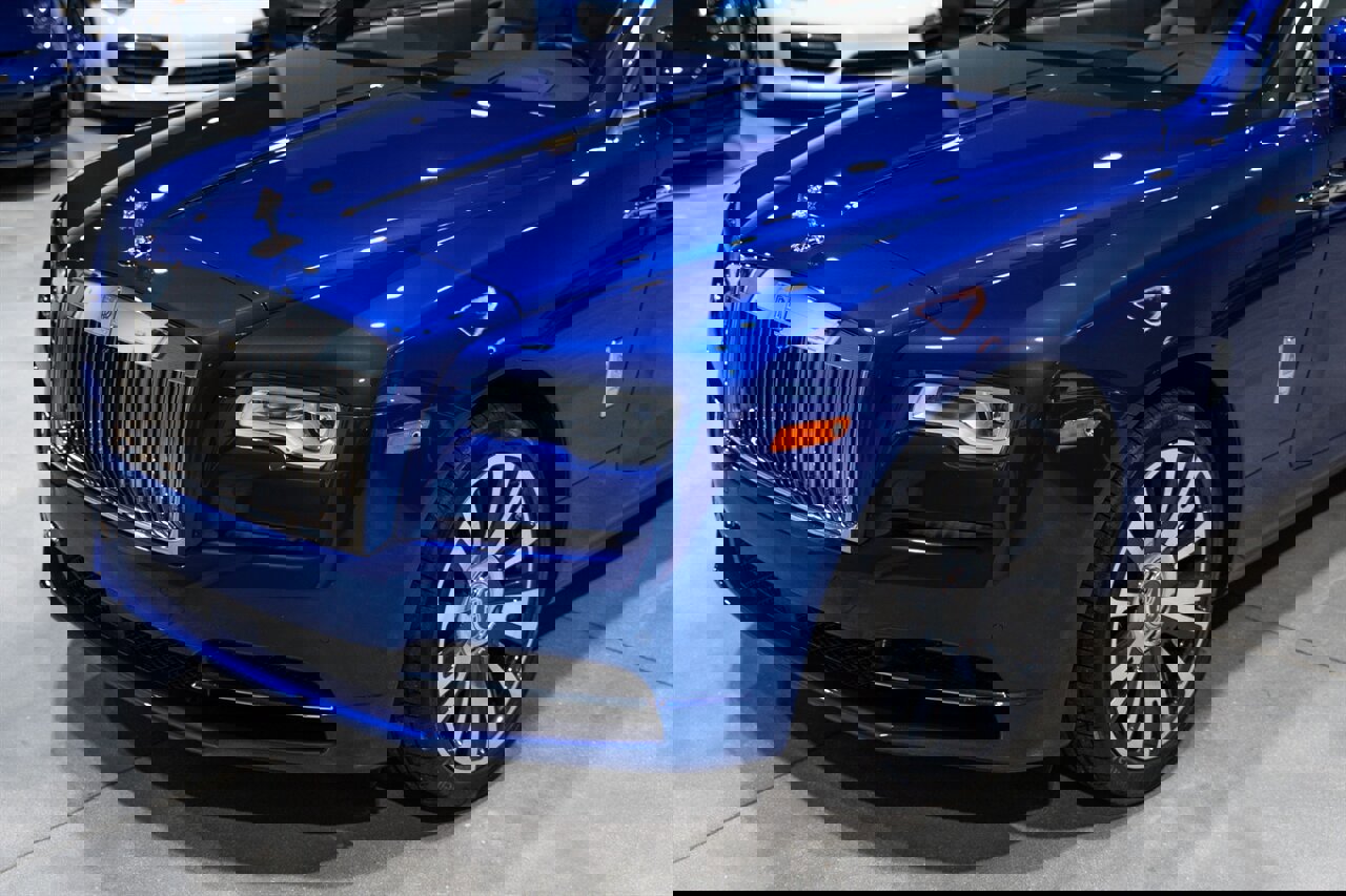 Used 2016 Rolls-Royce Dawn image 18