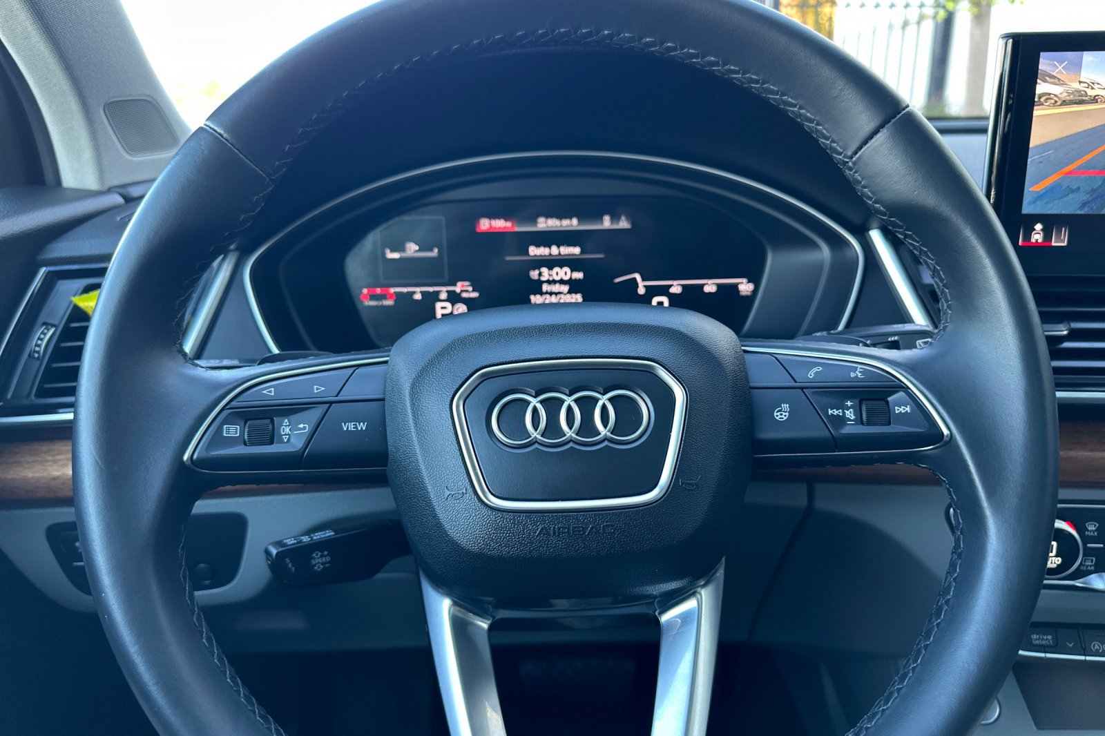 Used 2022 Audi Q5 2.0T Premium Plus image 24