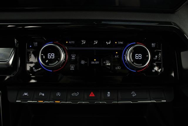 New 2026 GMC Sierra 1500 AT4 image 8