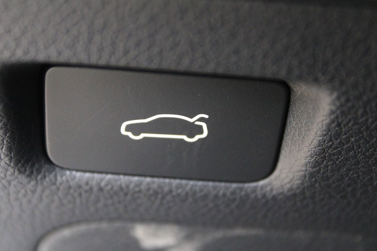 New 2026 Kia K5 GT image 25