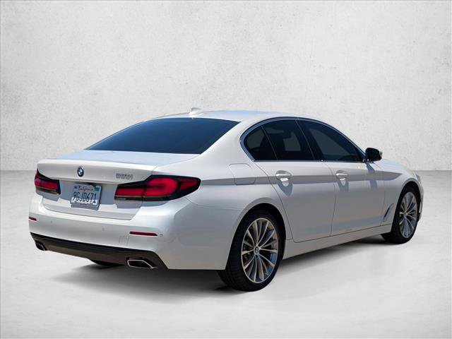 Certified 2023 BMW 530i w/ Premium Package RWD image 5