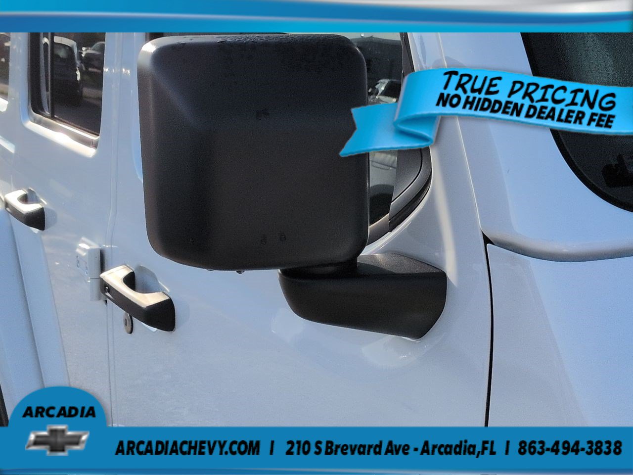 Used 2026 Jeep Wrangler Unlimited Sahara AWD/4WD image 12