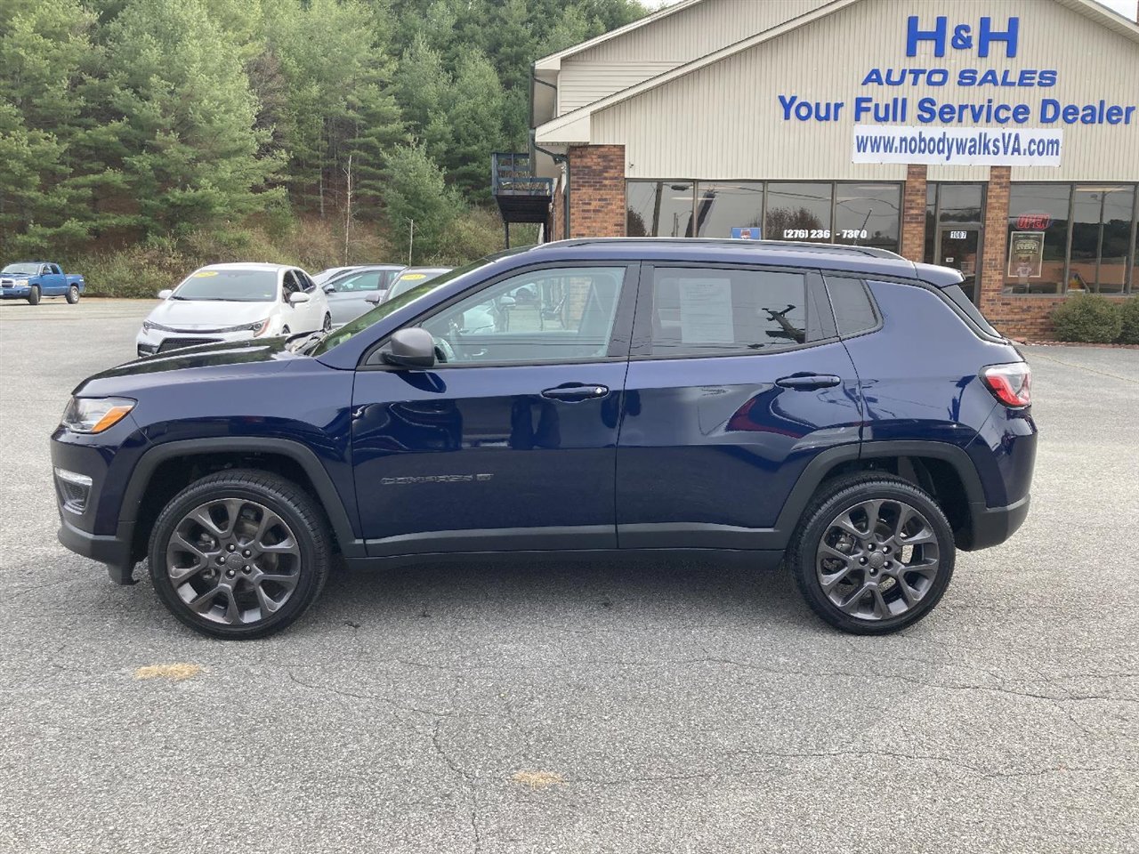 Used 2021 Jeep Compass Latitude image 9