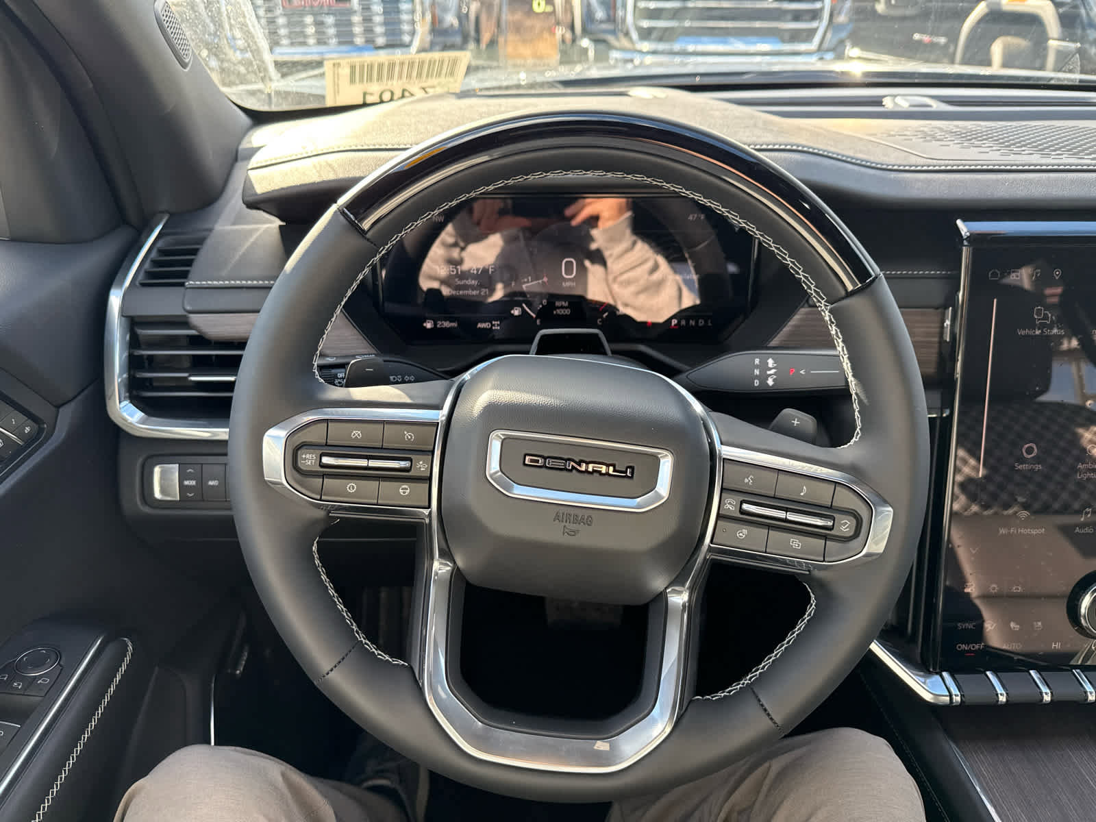 New 2026 GMC Acadia Denali w/ Super Cruise Package image 18