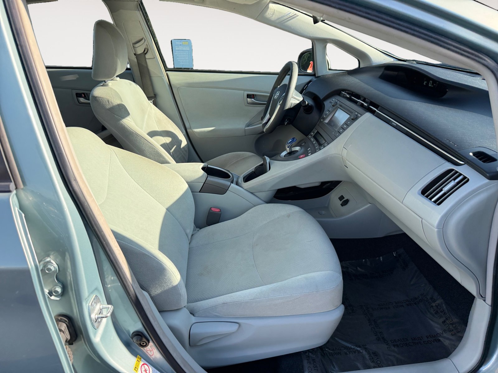 Used 2014 Toyota Prius Four image 19