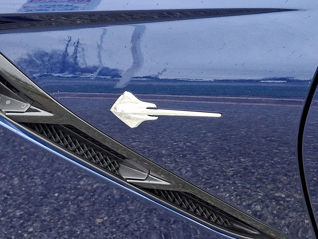 Used 2019 Chevrolet Corvette Stingray Coupe w/ 1LT image 29