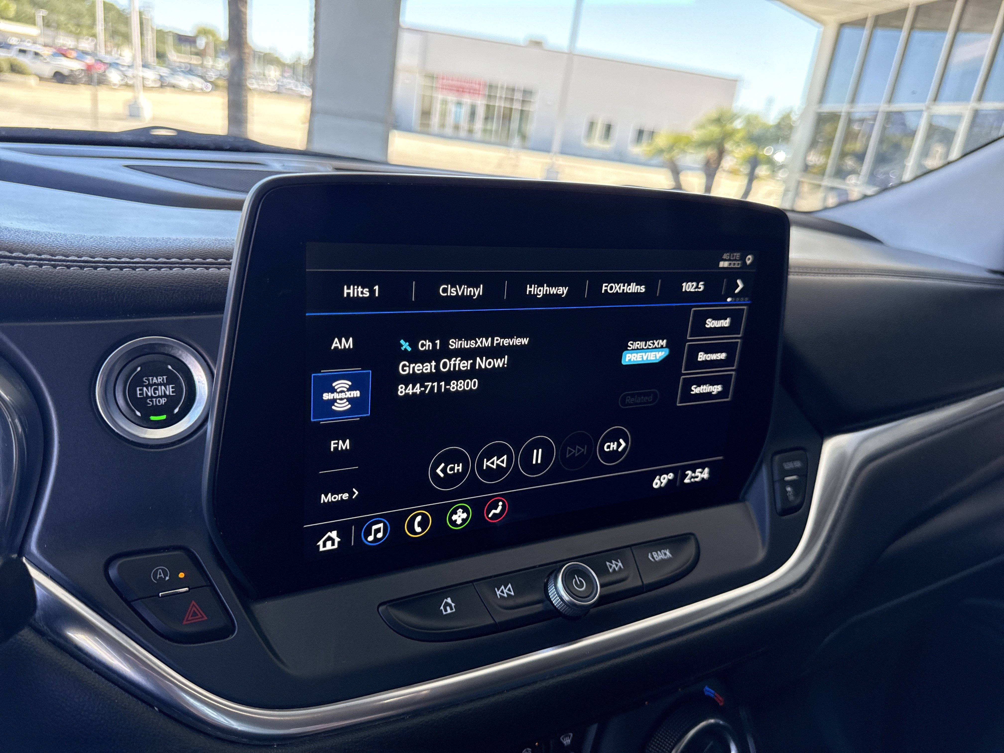 Used 2024 Chevrolet Blazer LT FWD image 22