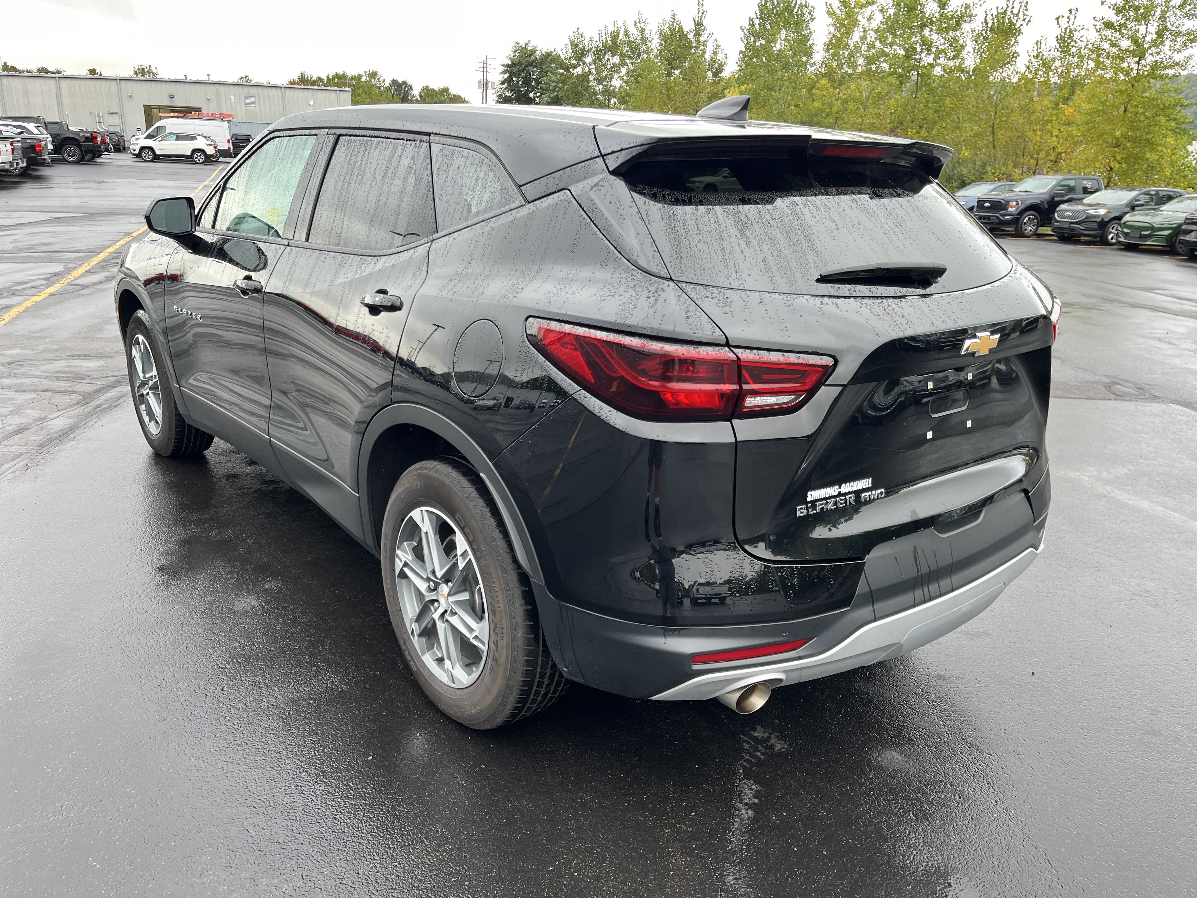 Used 2025 Chevrolet Blazer LT AWD/4WD image 4