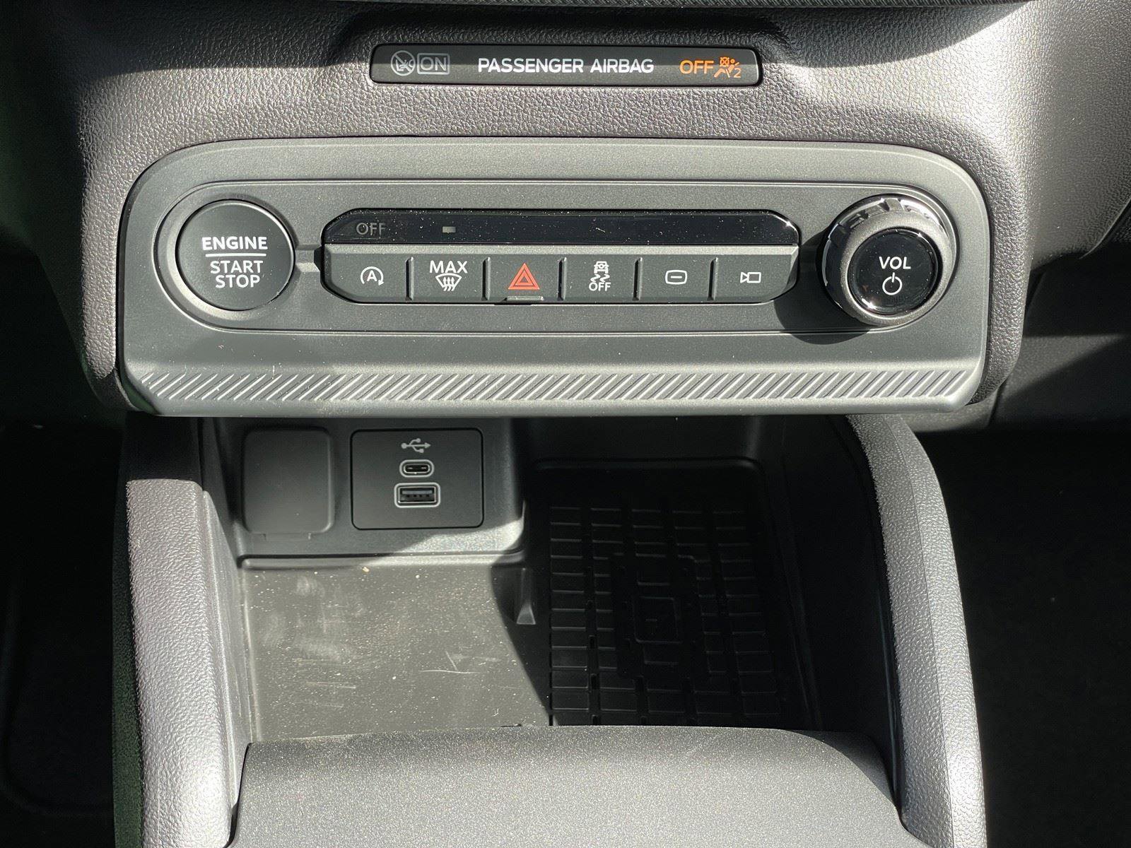 Used 2025 Ford Bronco Sport Heritage w/ Convenience Package image 22