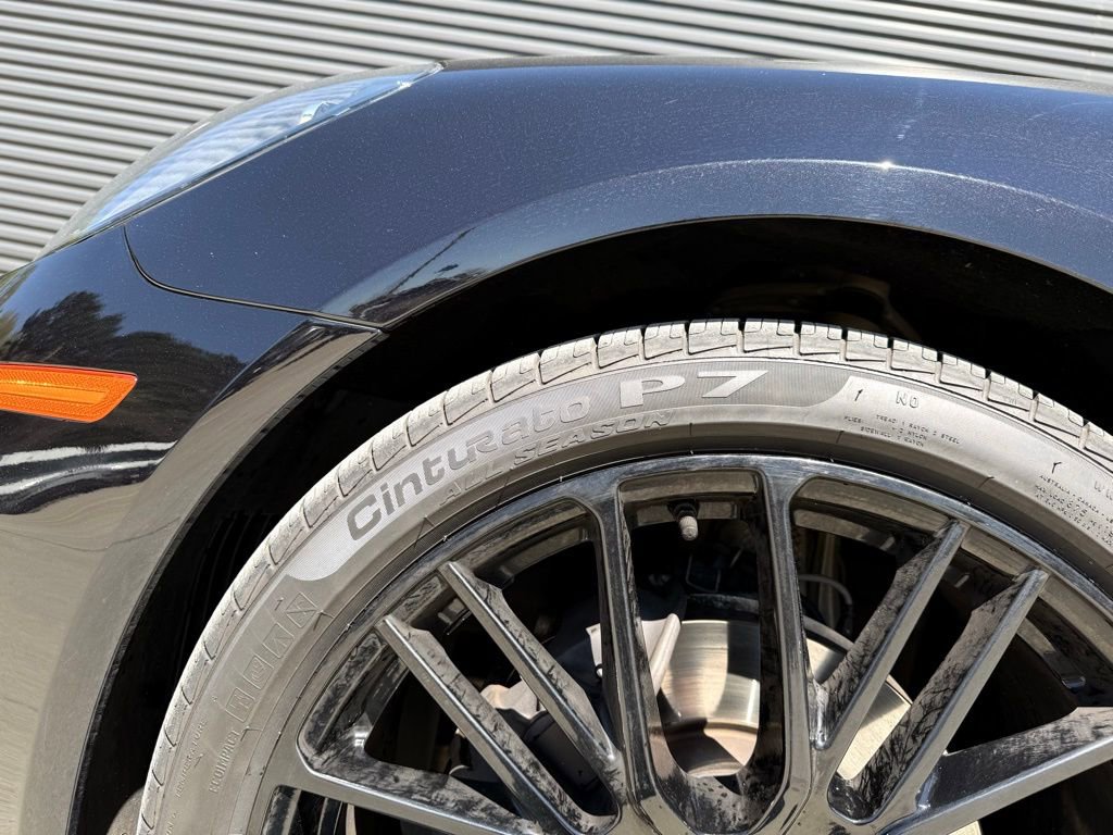 Used 2023 Porsche Panamera 4 Platinum Edition image 10