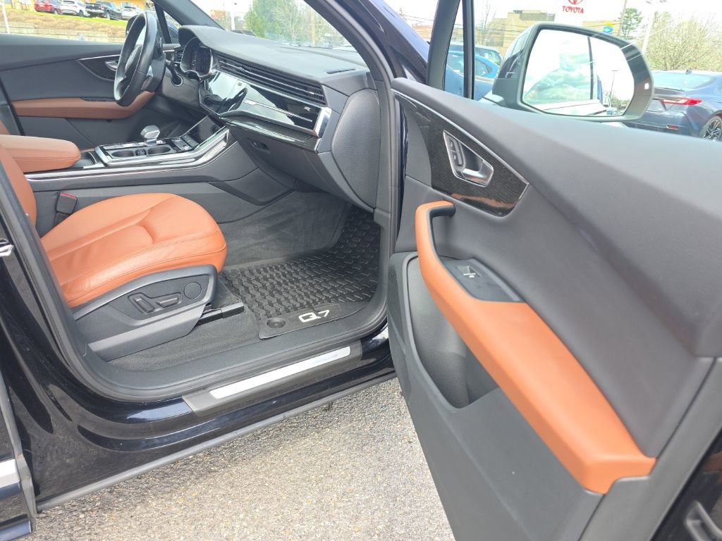 Used 2021 Audi Q7 2.0T Premium Plus w/ Premium Plus Package image 10