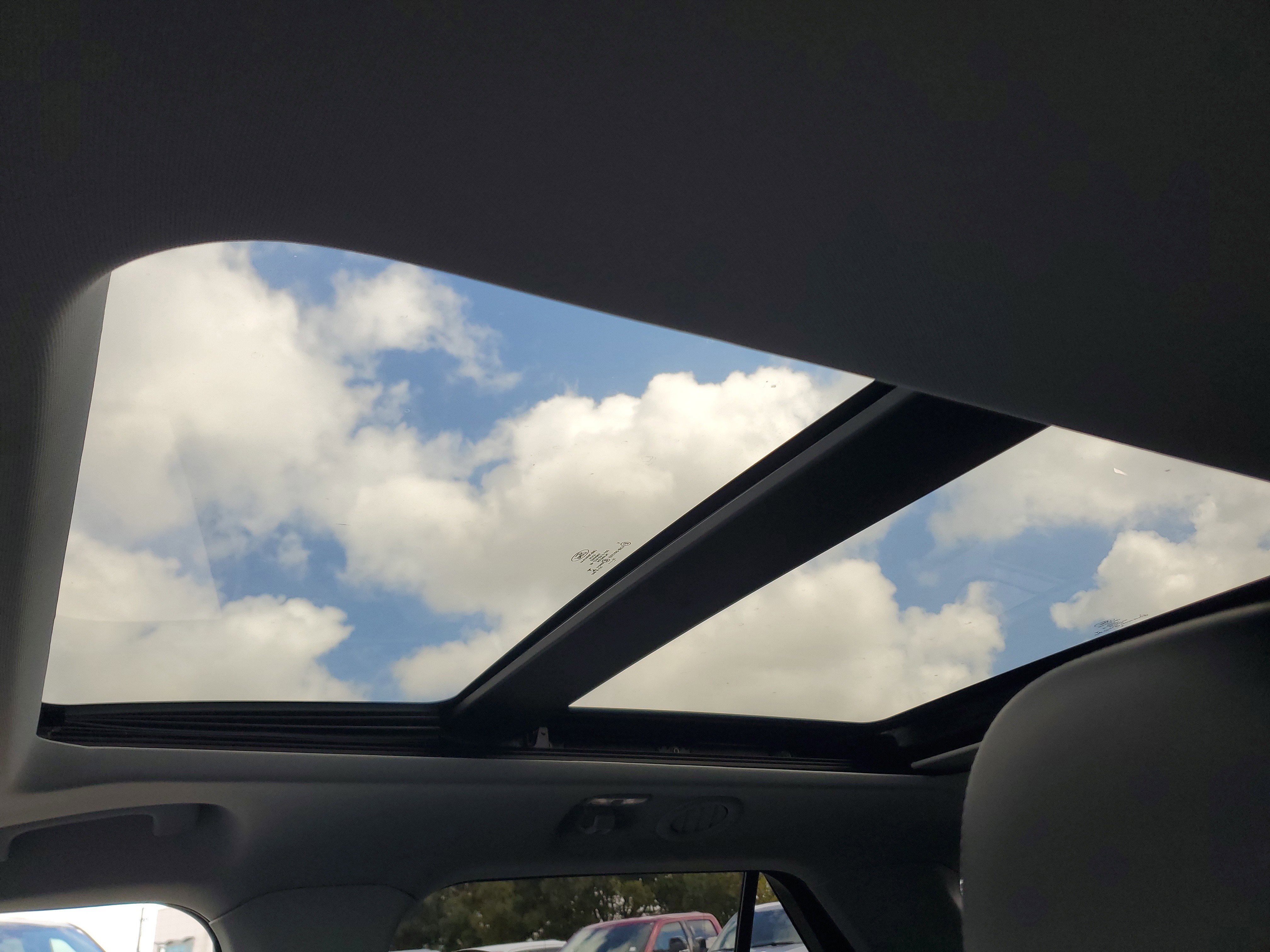 Used 2023 Ford Explorer XLT w/ Equipment Group 202A image 11