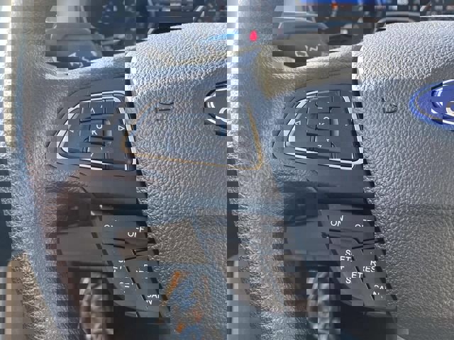 Certified 2018 Ford Focus SE image 33