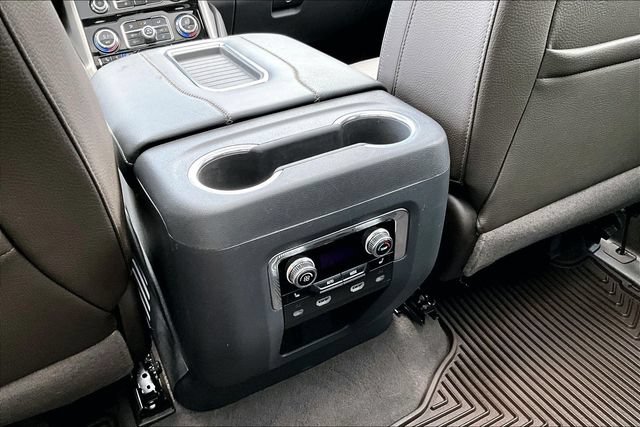 Used 2023 GMC Yukon Denali w/ Denali Reserve Package AWD/4WD image 10