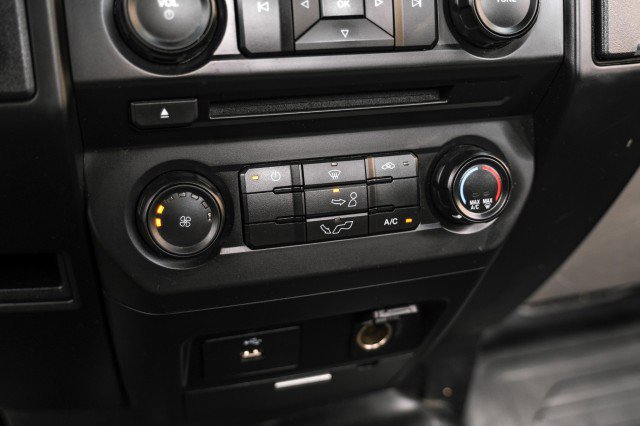 Used 2017 Ford F150 XL w/ Equipment Group 101A Mid image 24