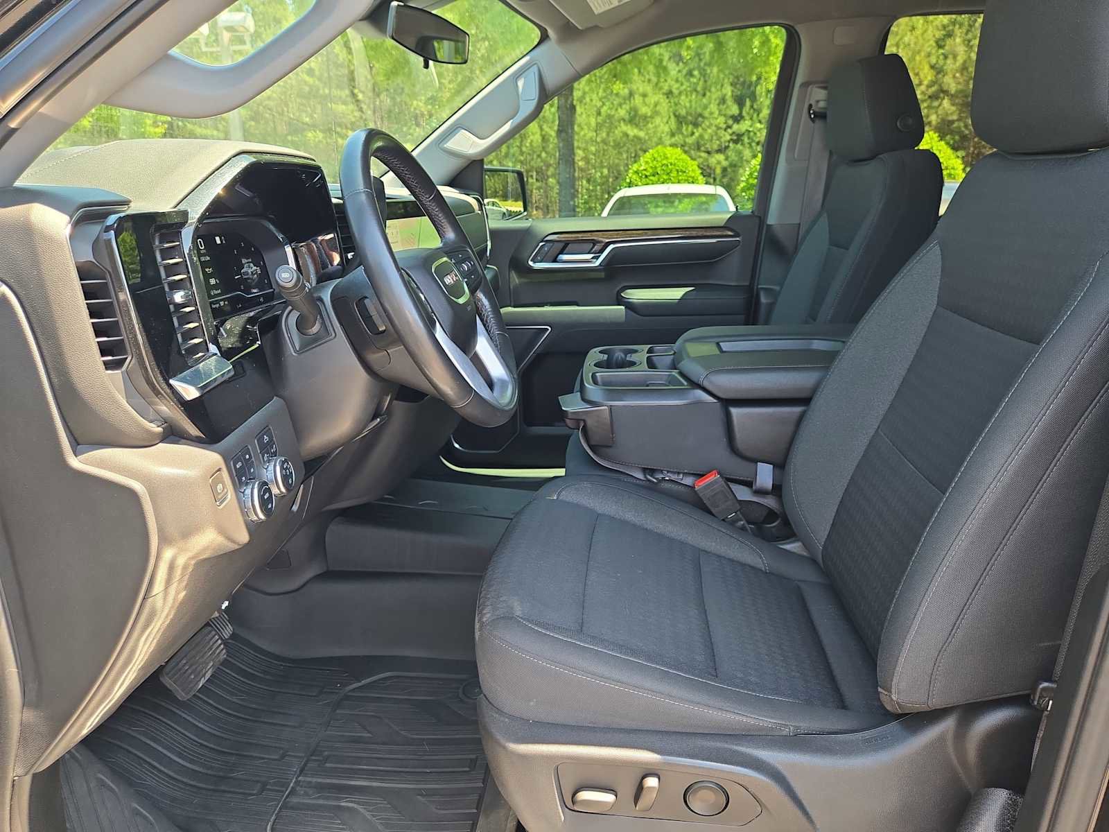 Used 2022 GMC Sierra 1500 Elevation w/ LPO, Elevation Black Package AWD/4WD image 21