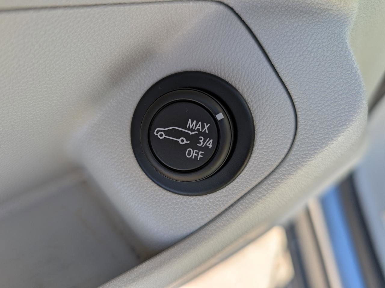 Used 2020 GMC Terrain Denali w/ Denali Premium Package AWD/4WD image 17