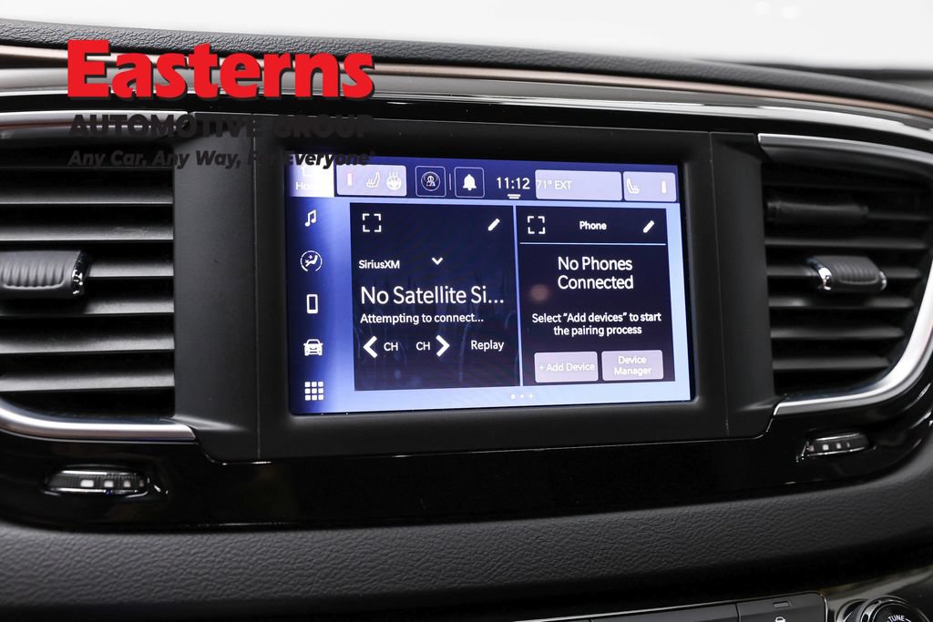Used 2023 Chrysler Voyager LX FWD image 19