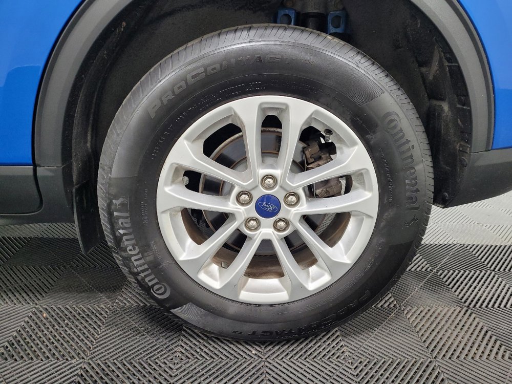 Used 2020 Ford Escape SE image 31