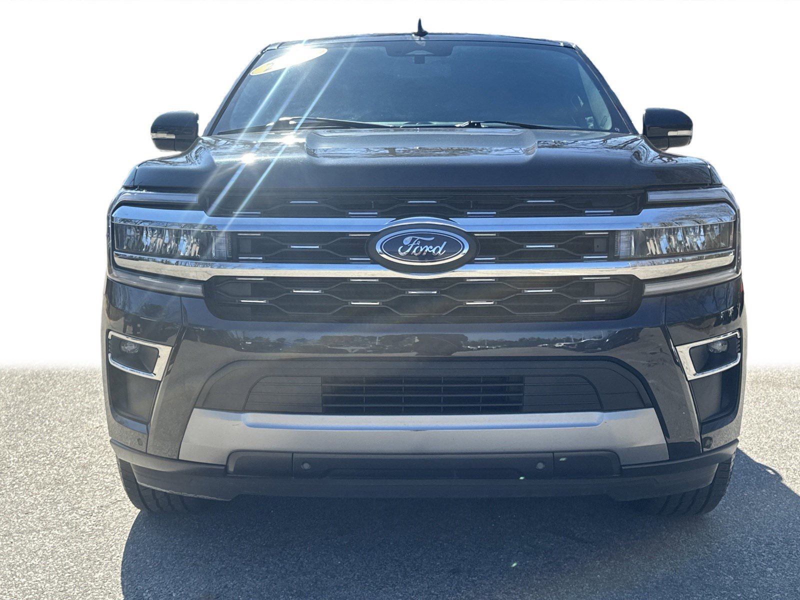 Used 2024 Ford Expedition Max Limited RWD image 45