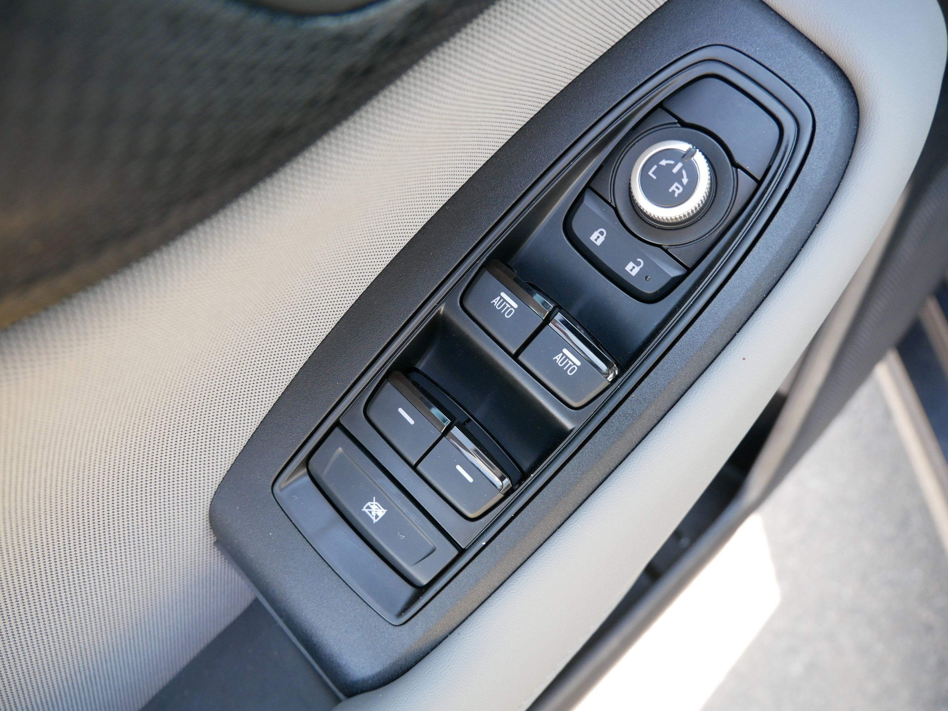 Certified 2025 Subaru Legacy Premium image 19