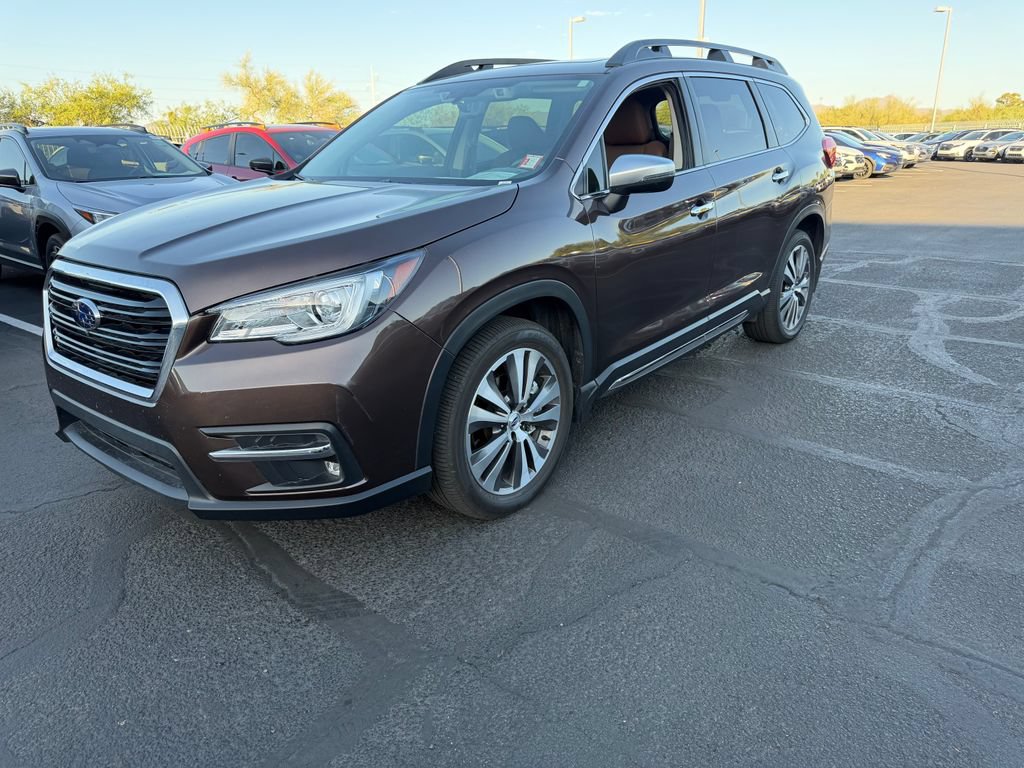 Used 2019 Subaru Ascent Touring w/ Popular Package #2 AWD/4WD image 3