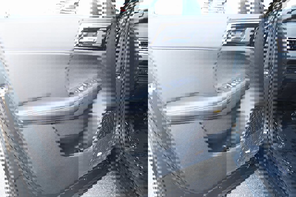 New 2026 Mitsubishi Outlander SE image 20