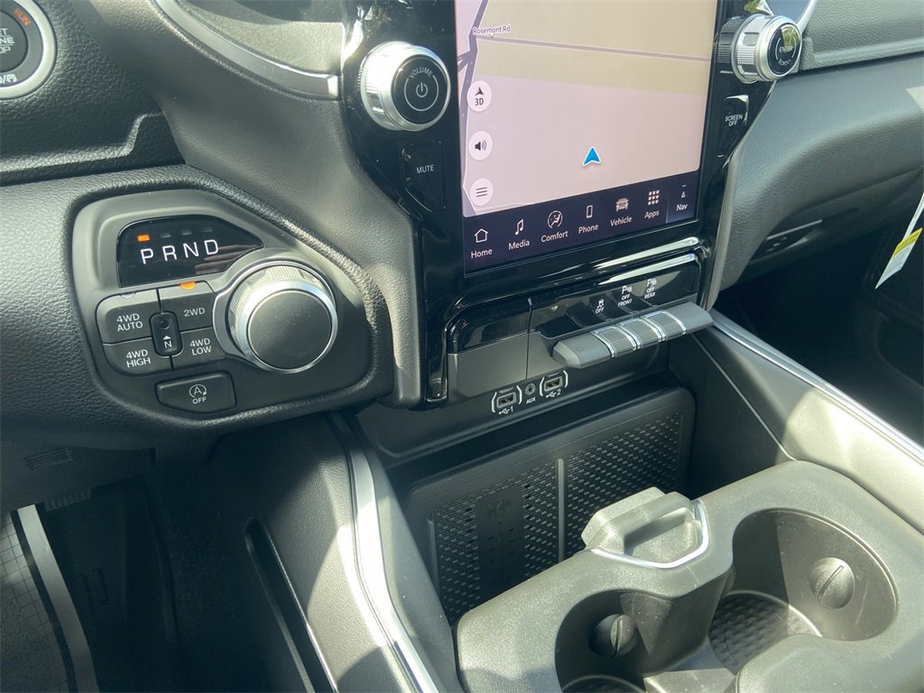 New 2026 RAM 1500 4x4 Crew Cab image 20