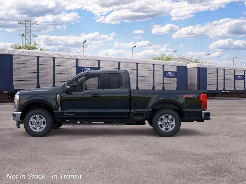 New 2026 Ford F350 XLT w/ FX4 Off-Road Package AWD/4WD image 3